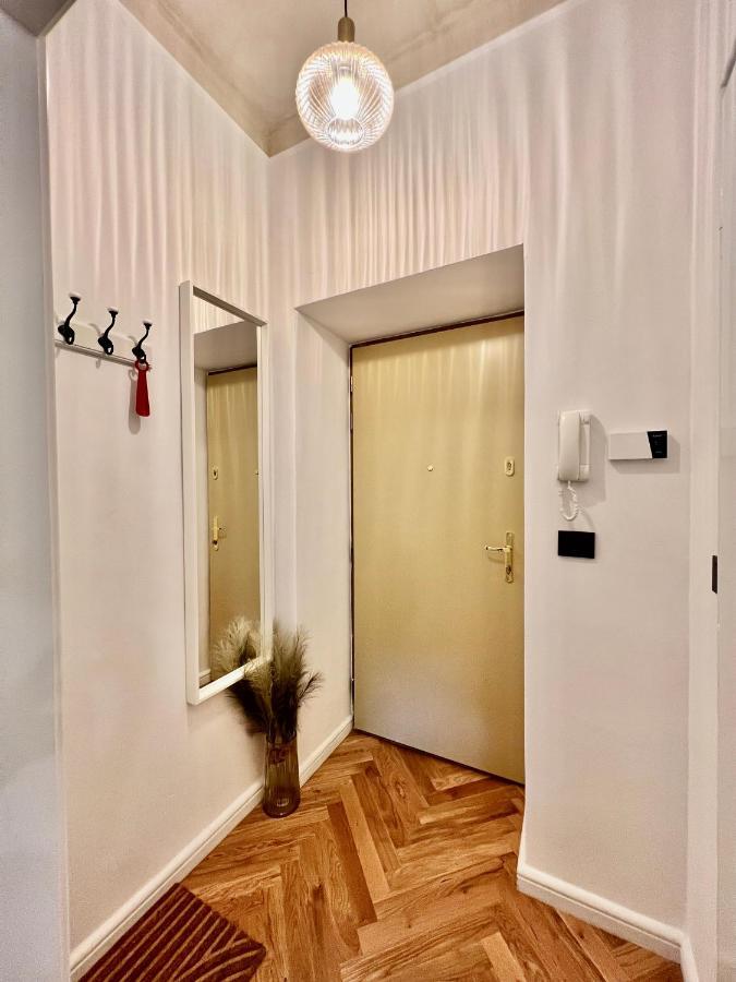 Krakow Old Town Apartment Jacuzzi - Wymeldowanie Do 13 Exterior foto